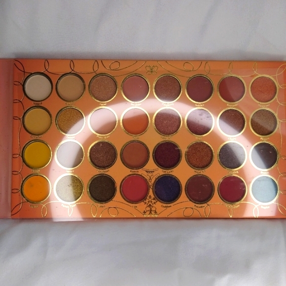 Encanto Eye and Face Palette - Picture 7 of 10